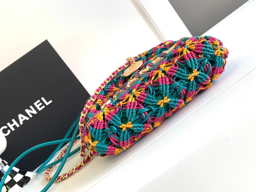 016 CHANEL