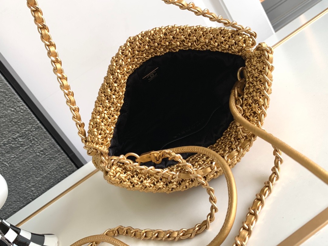 015 CHANEL 2540