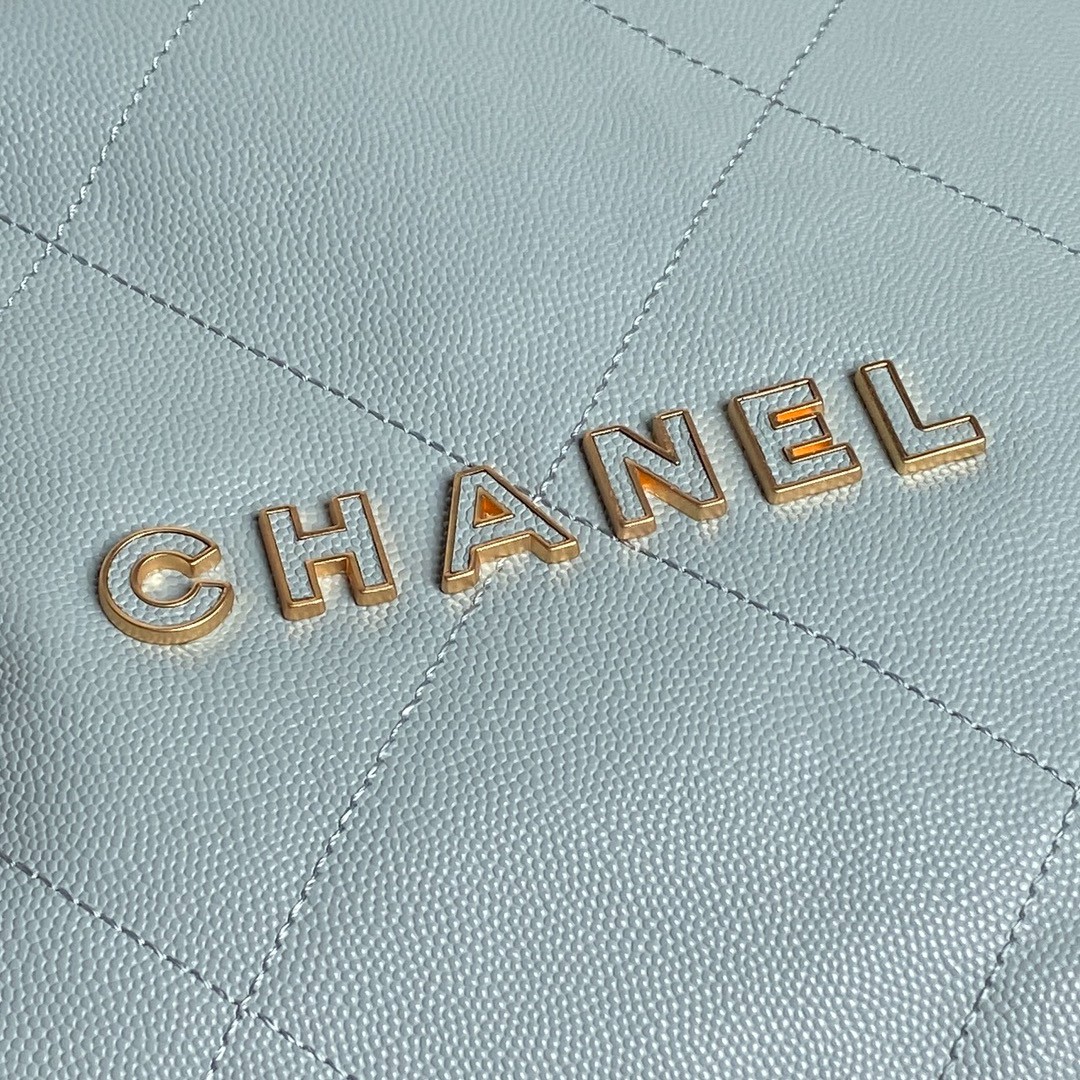 008 CHANEL AS3261