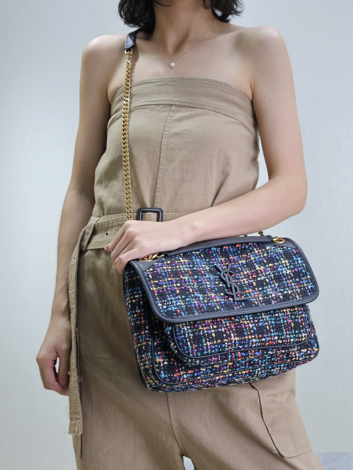 60 YSL 633158