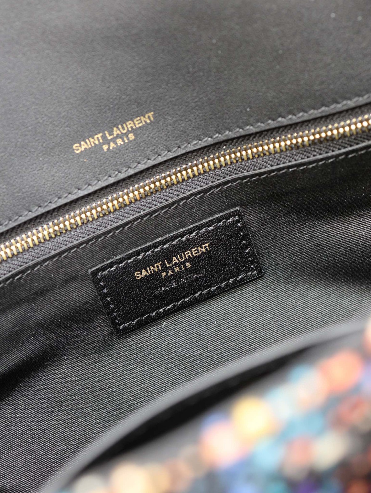 60 YSL 633158