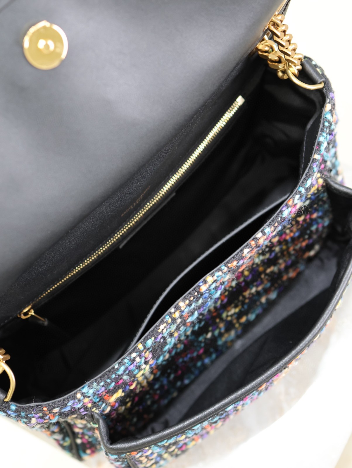 60 YSL 633158