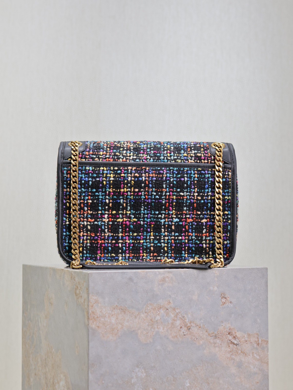 60 YSL 633158
