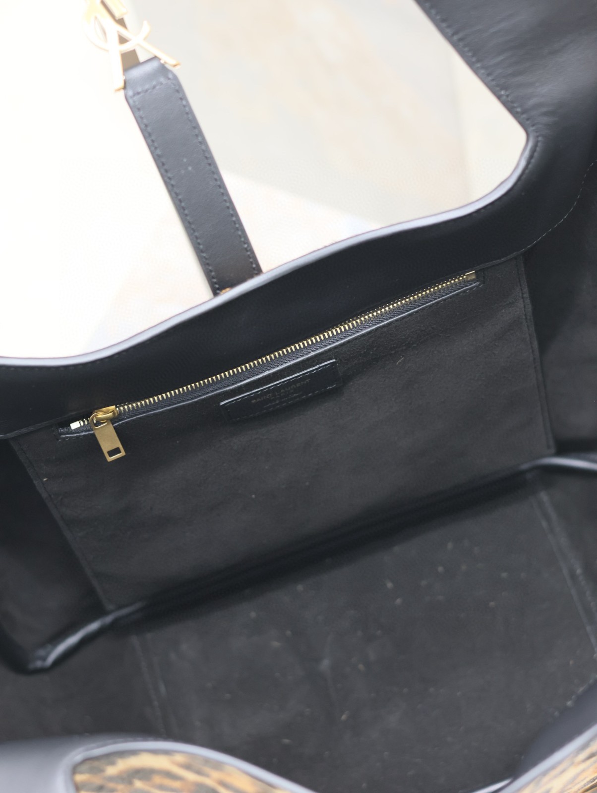 45 YSL 763435
