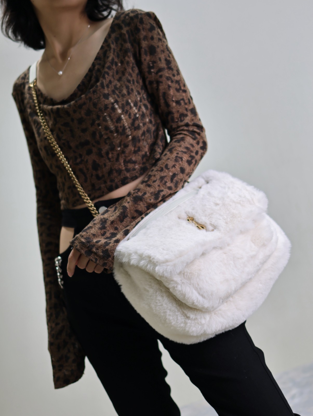 42 YSL 755857 498830 633158