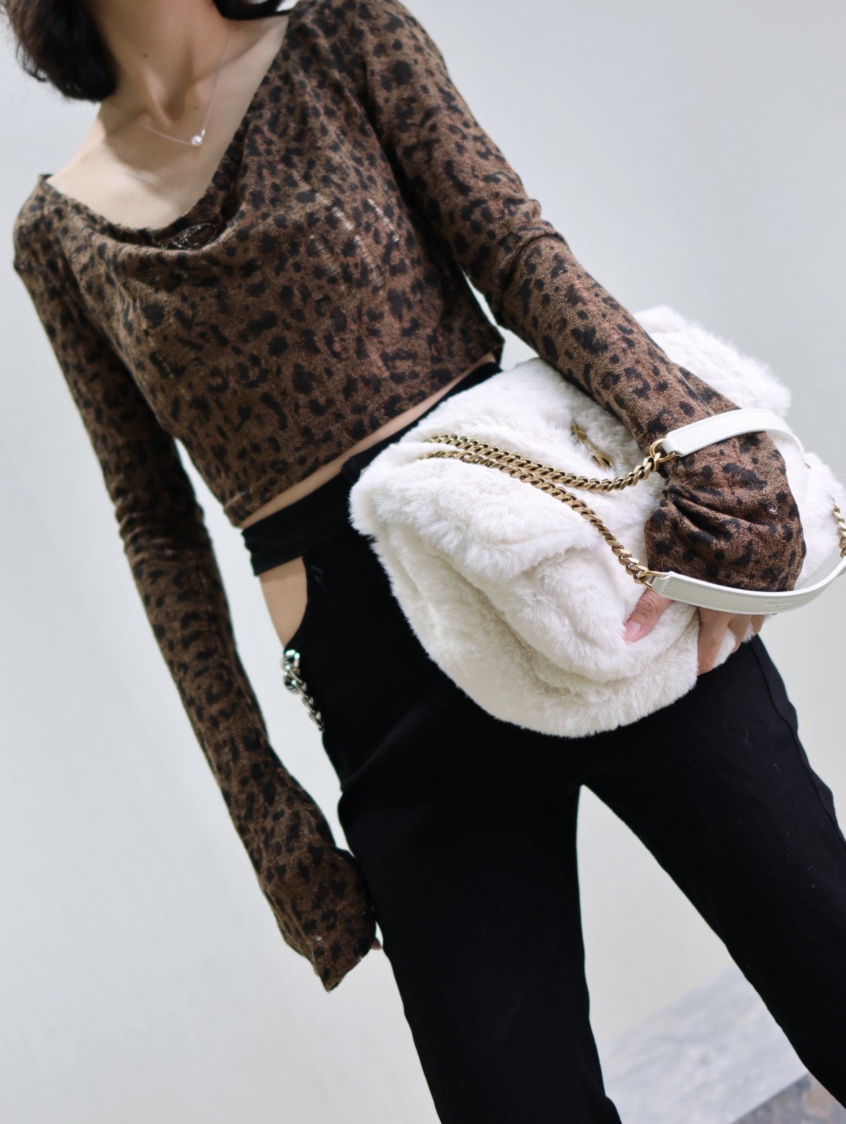42 YSL 755857 498830 633158