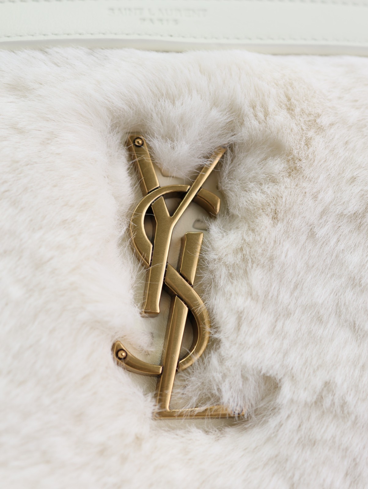 42 YSL 755857 498830 633158