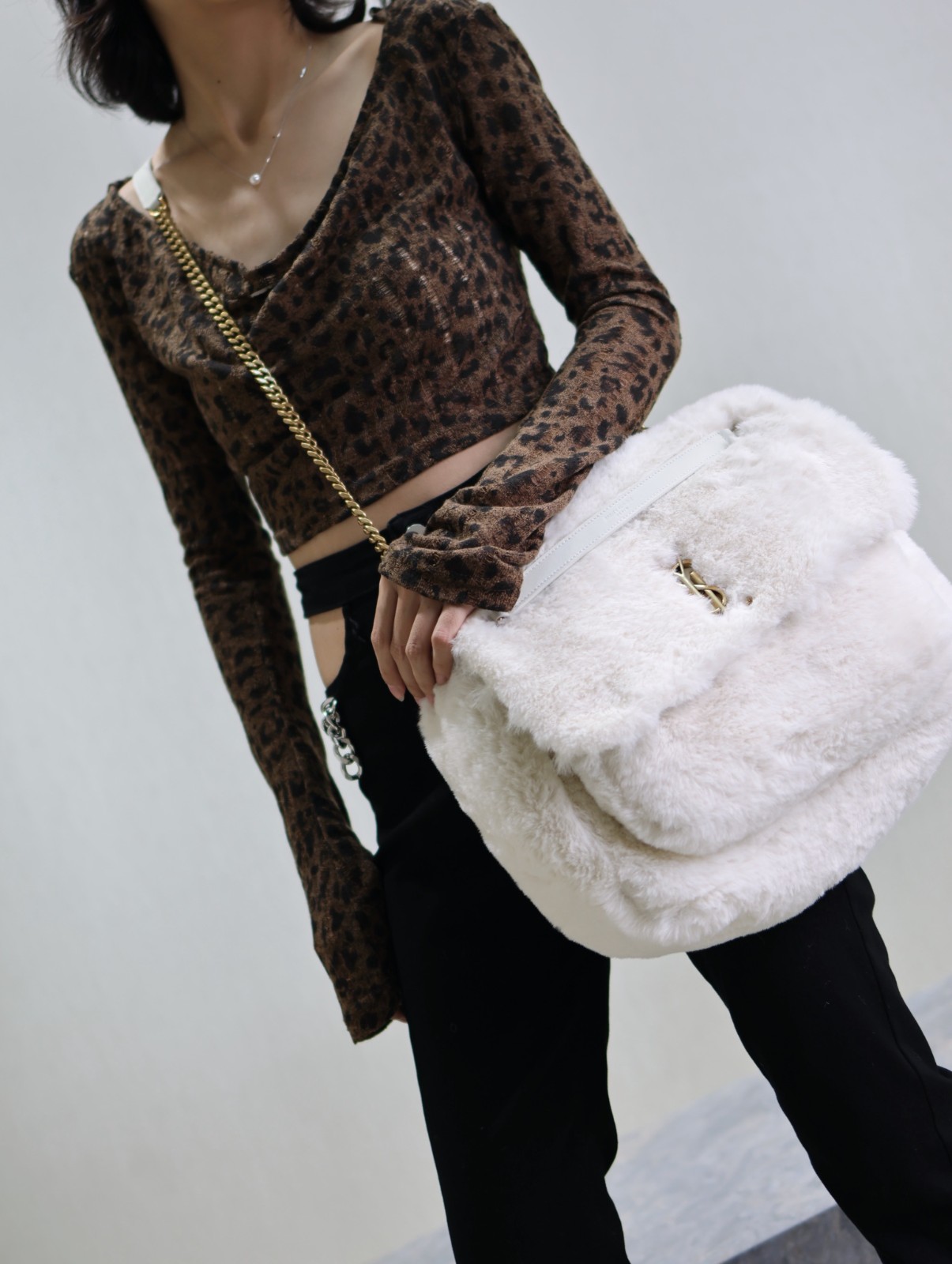 42 YSL 755857 498830 633158