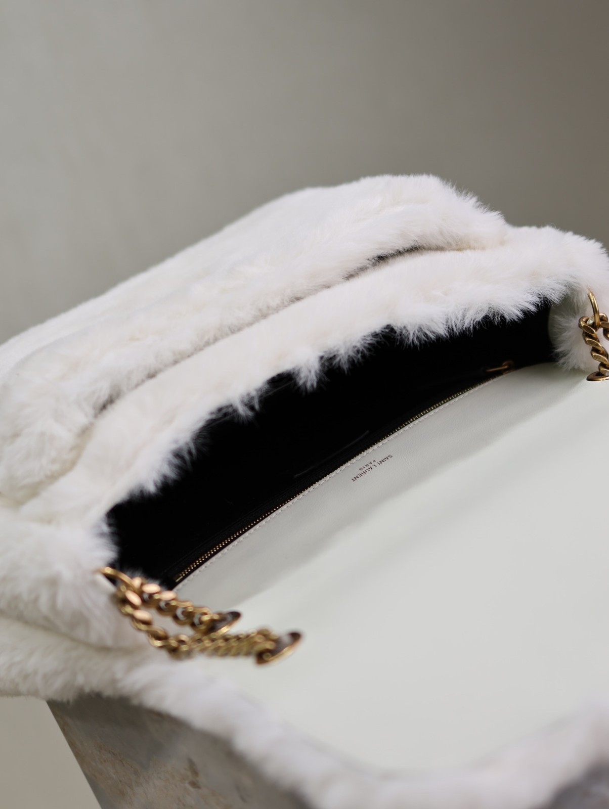 42 YSL 755857 498830 633158