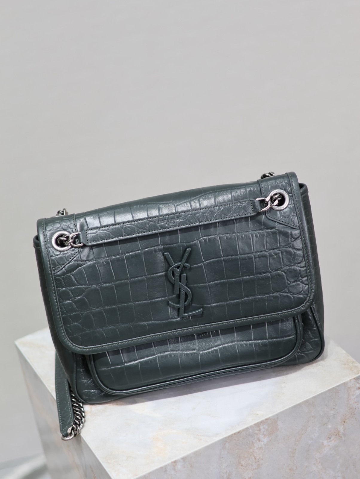 20 YSL 633158 绿色鳄鱼纹