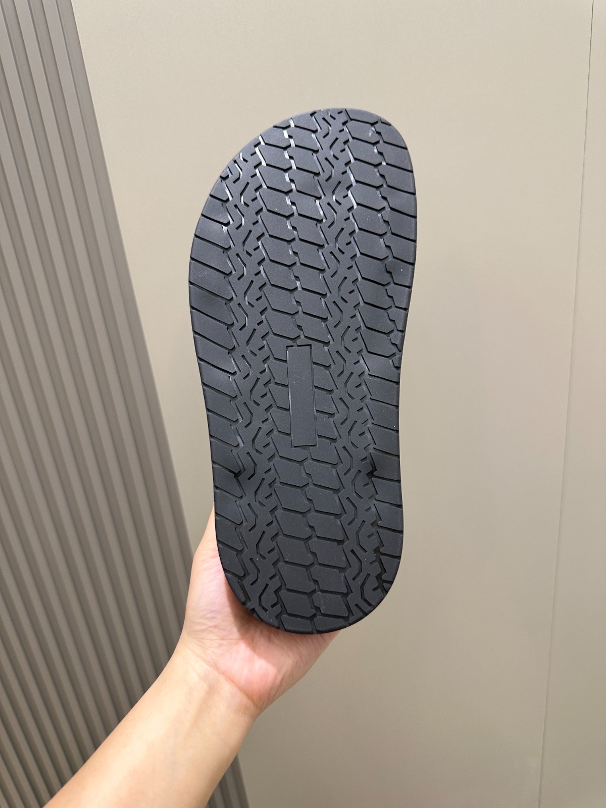 037 24123102 size 38-45
