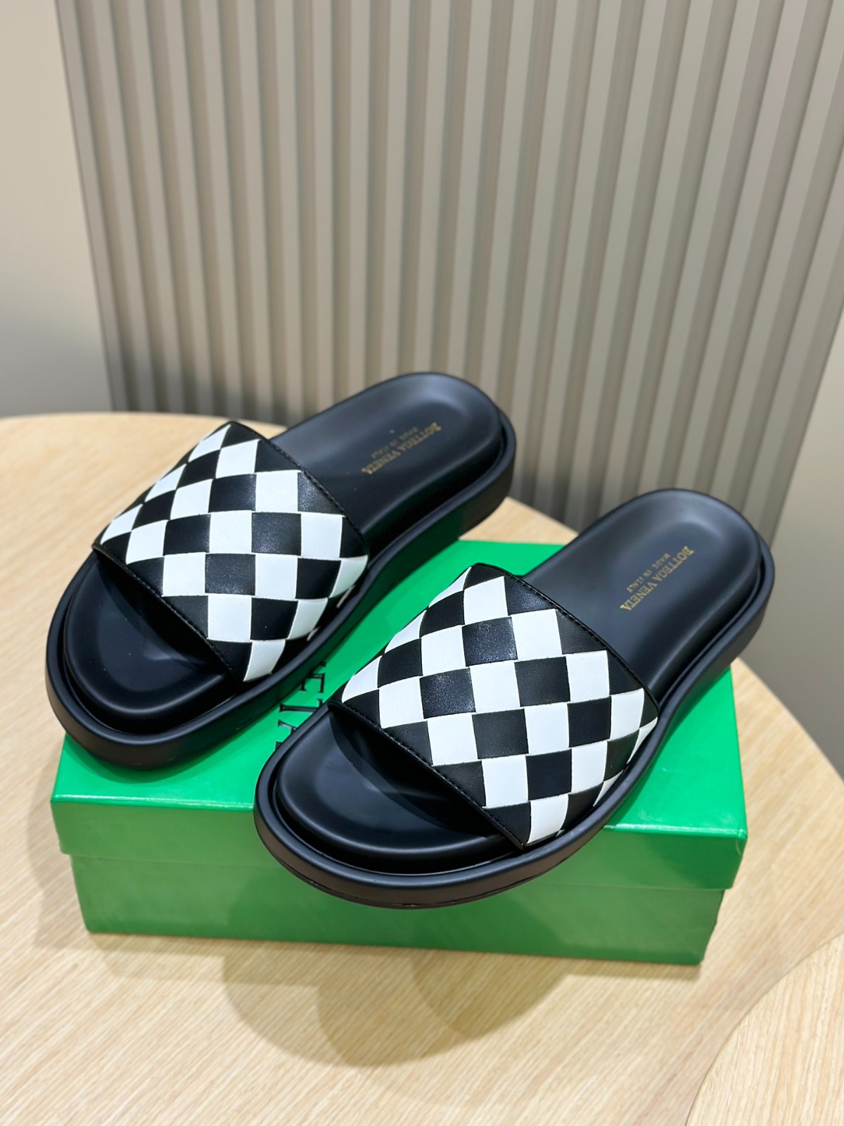 037 24123102 size 38-45