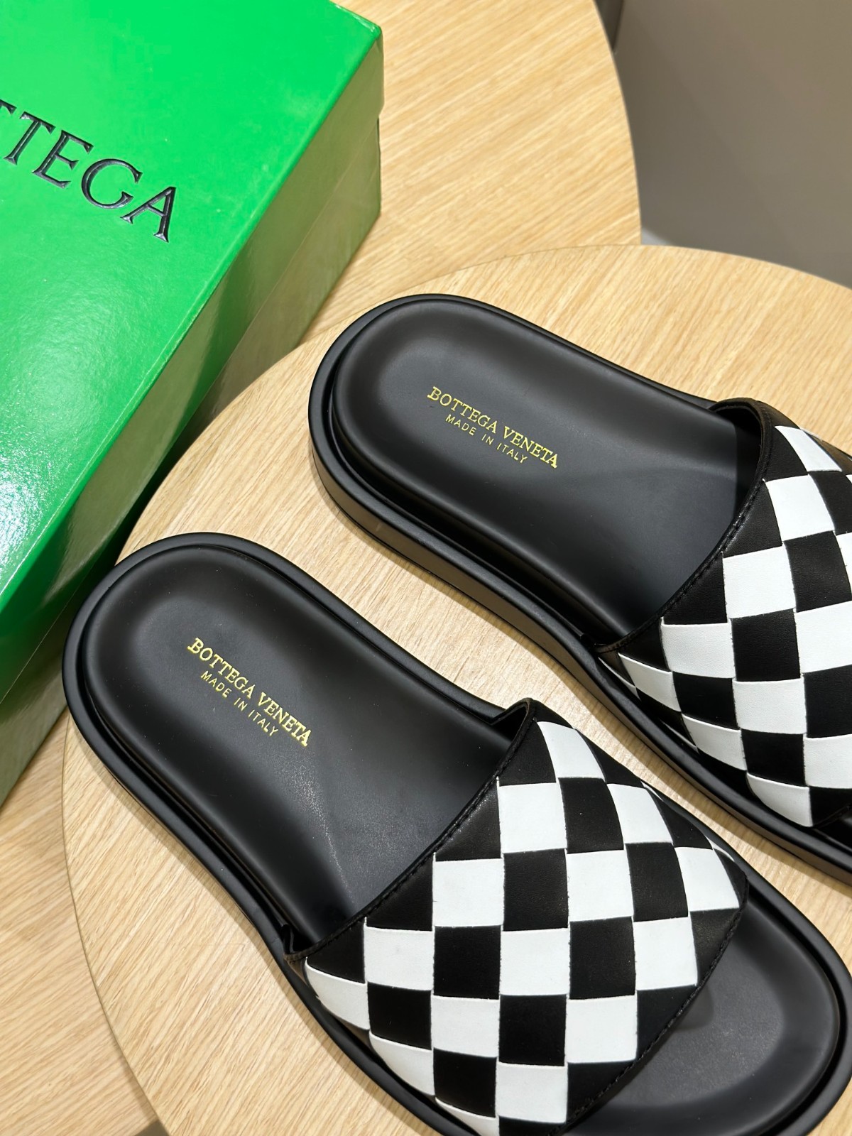 037 24123102 size 38-45