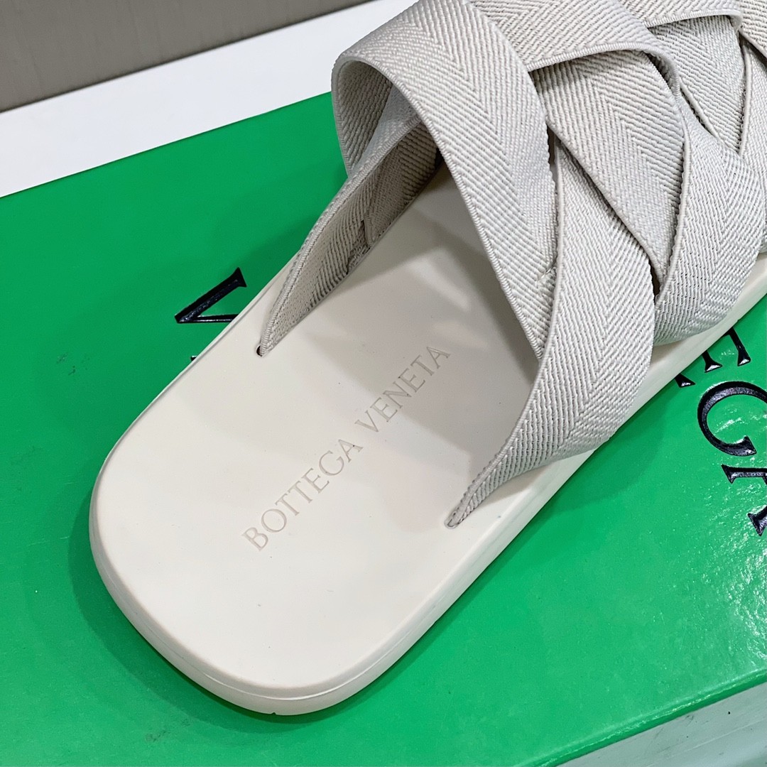 022 20123092 size 38-44