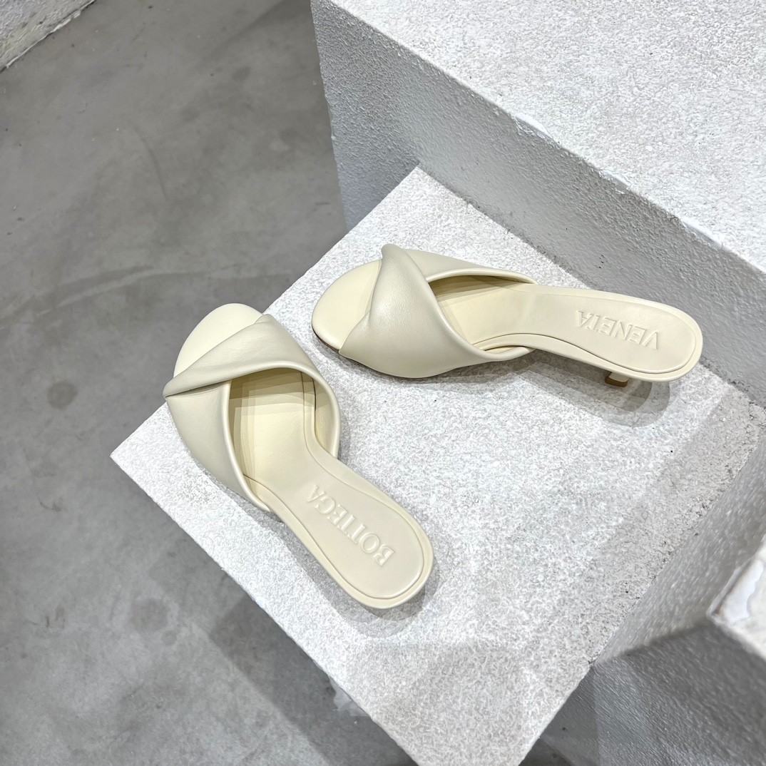 020 34123118 size 35-41