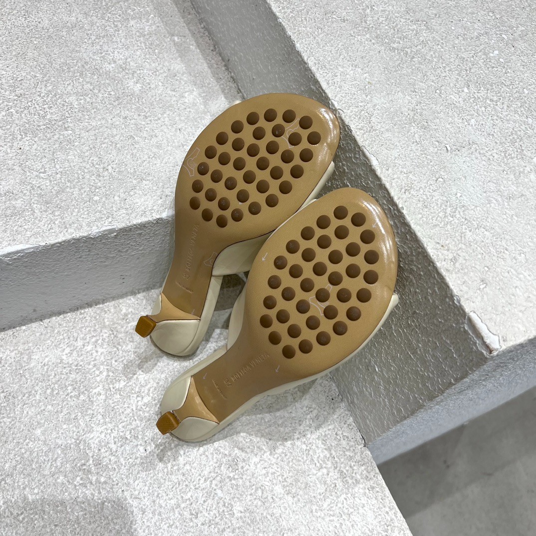 020 34123118 size 35-41