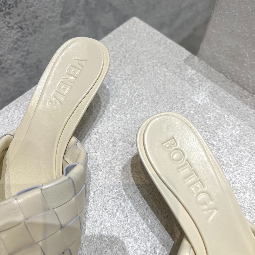 017 36123124 size 35-41
