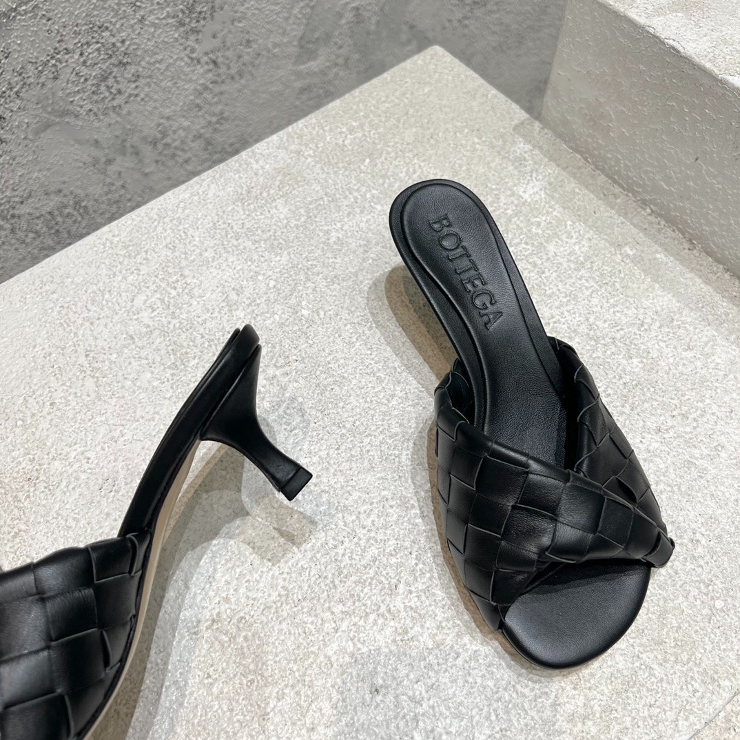 016 36123124 size 35-41