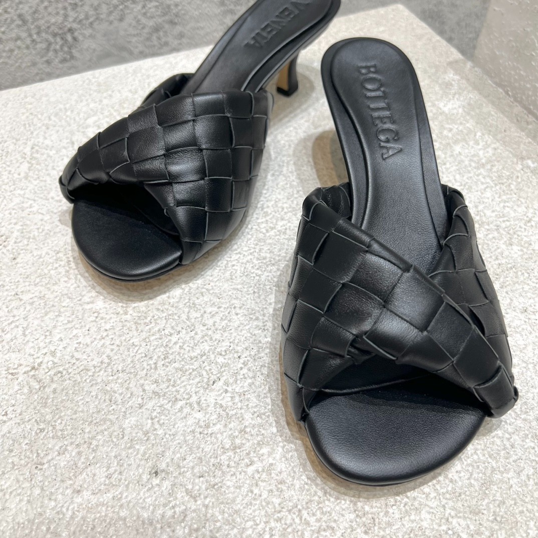 016 36123124 size 35-41
