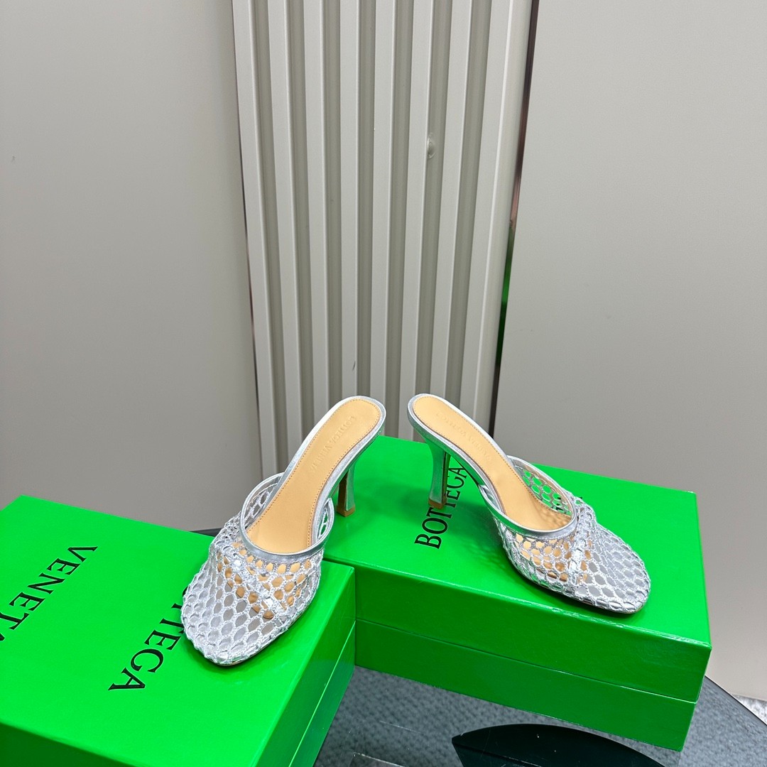 013 28123104 size 35-43