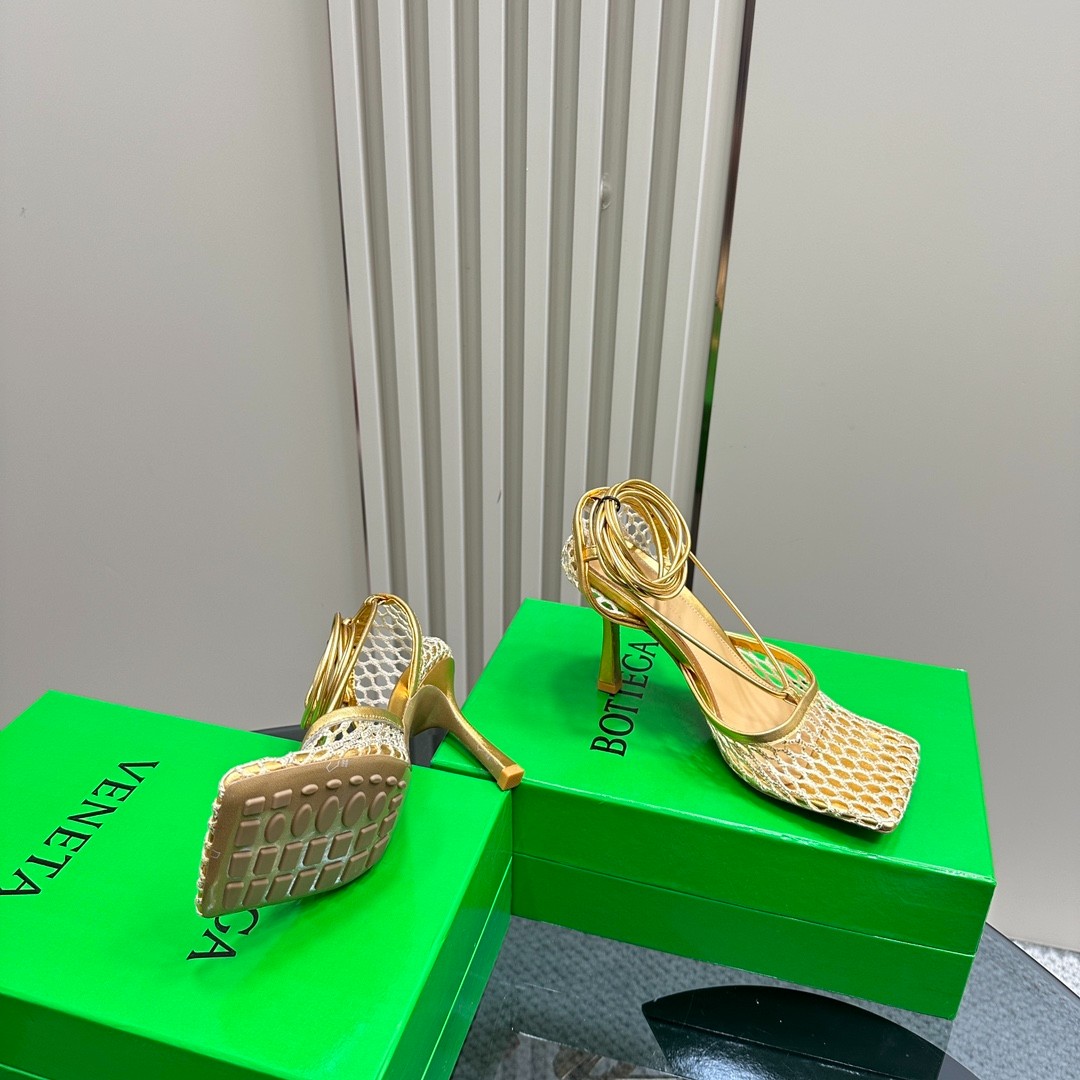 011 30123108 size 35-43