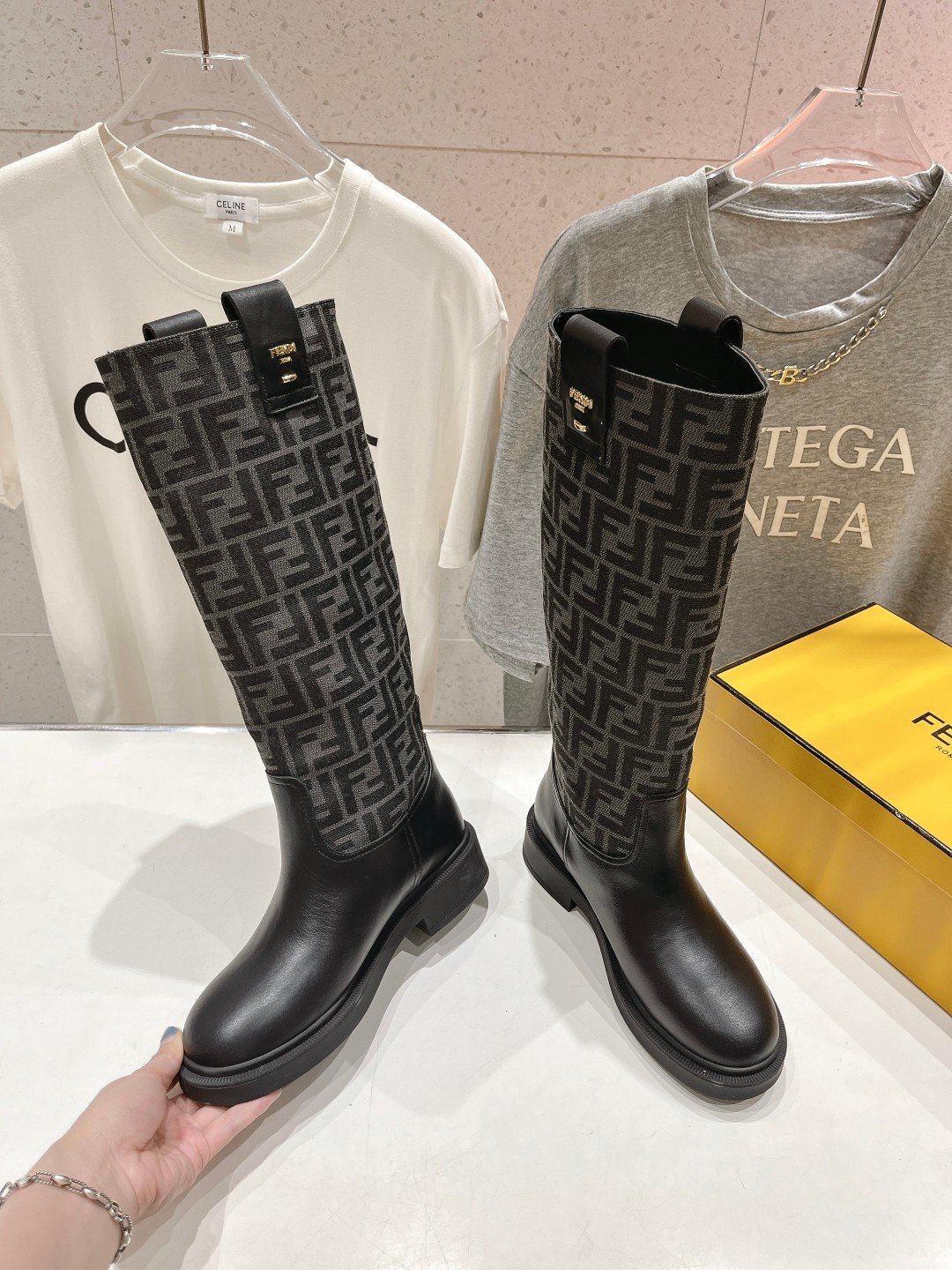 032 44123142 size 35-41