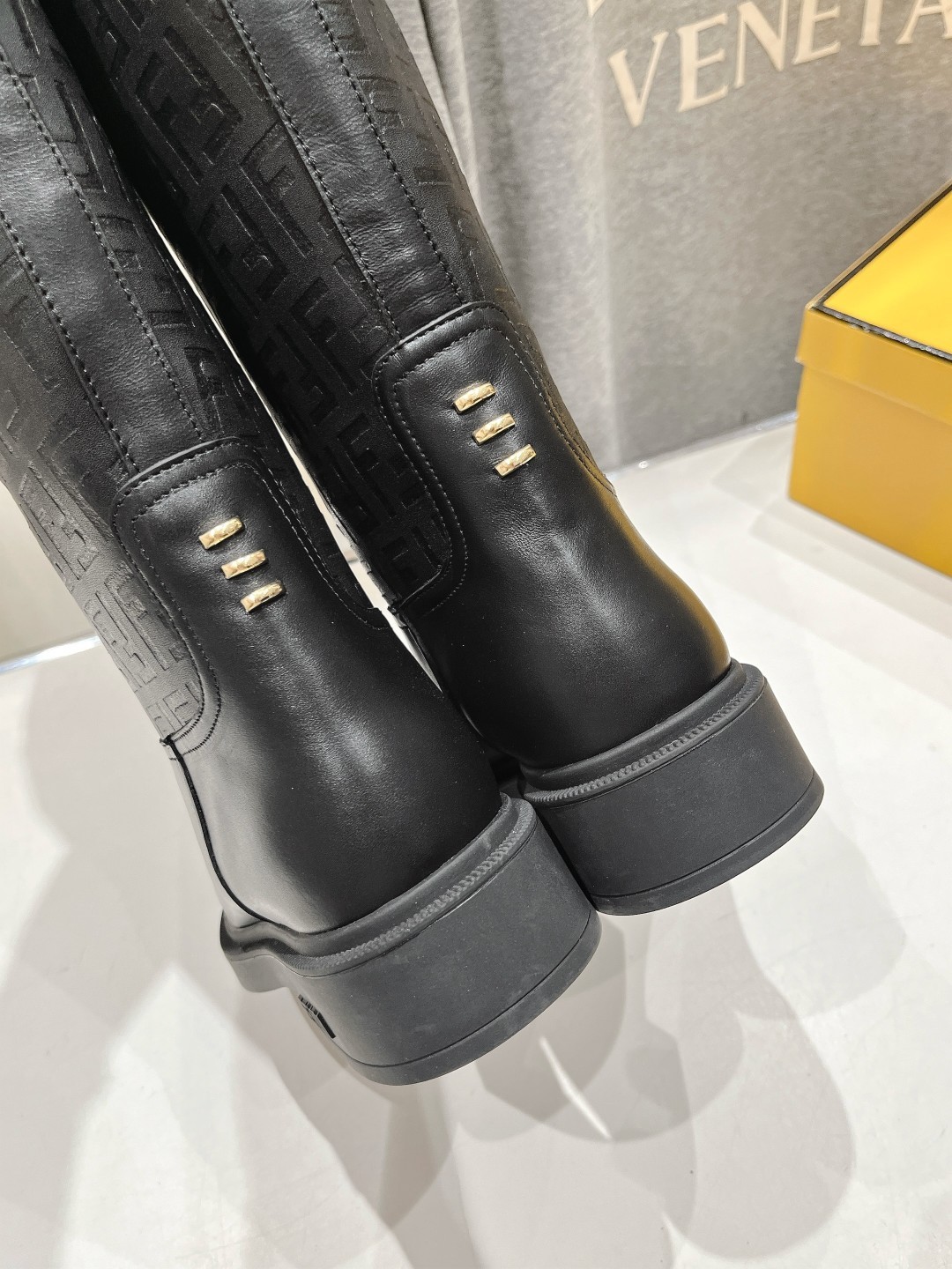 030 44123142 size 35-41