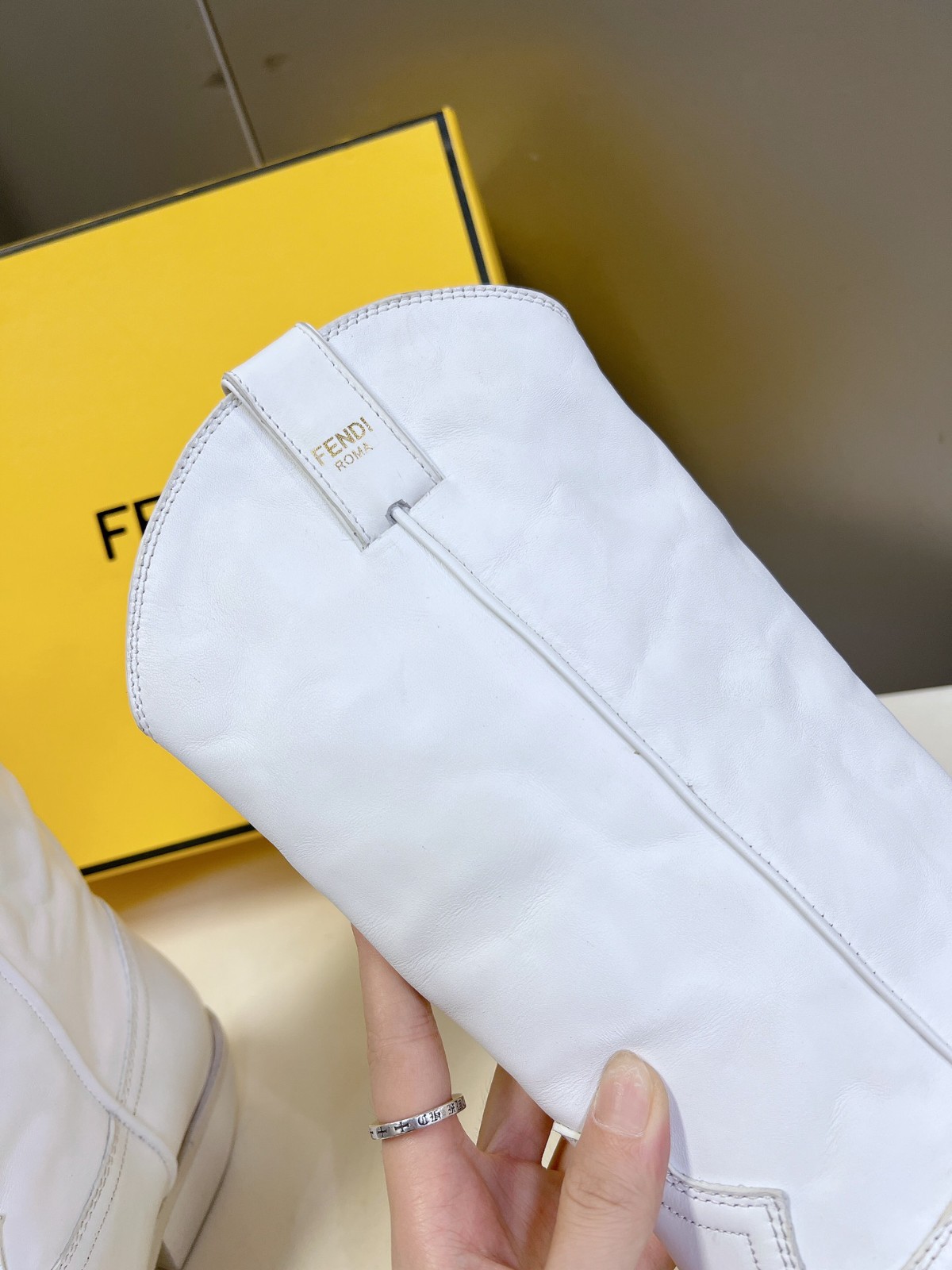 027 52123163 size 35-41