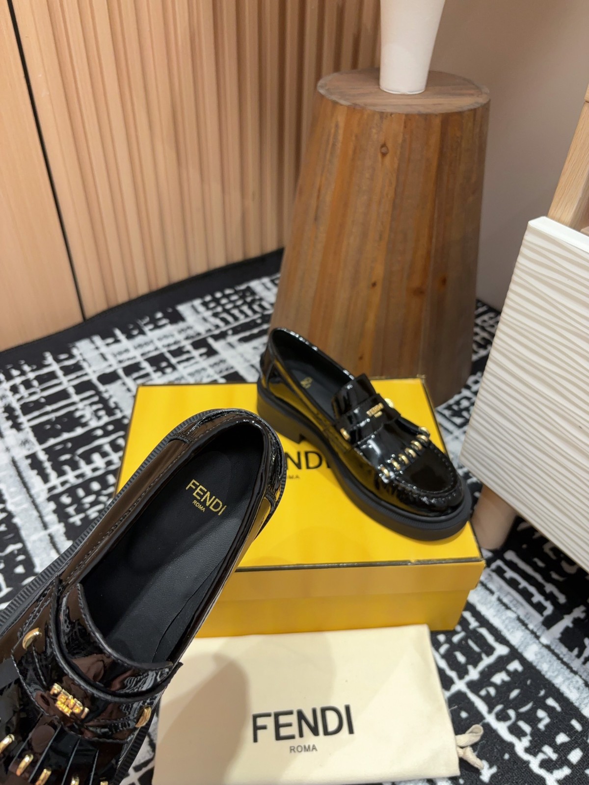 021 32123114 size 35-41