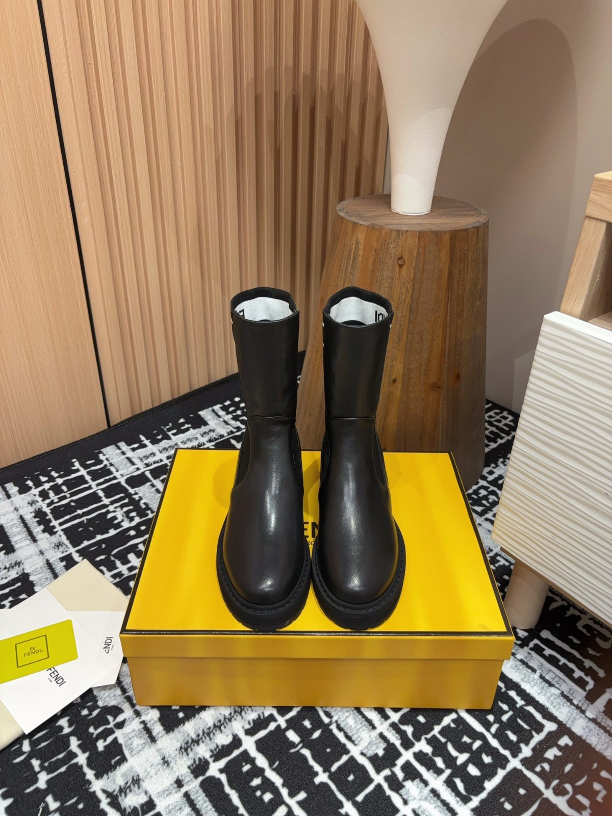 013 33123114 size 35-41
