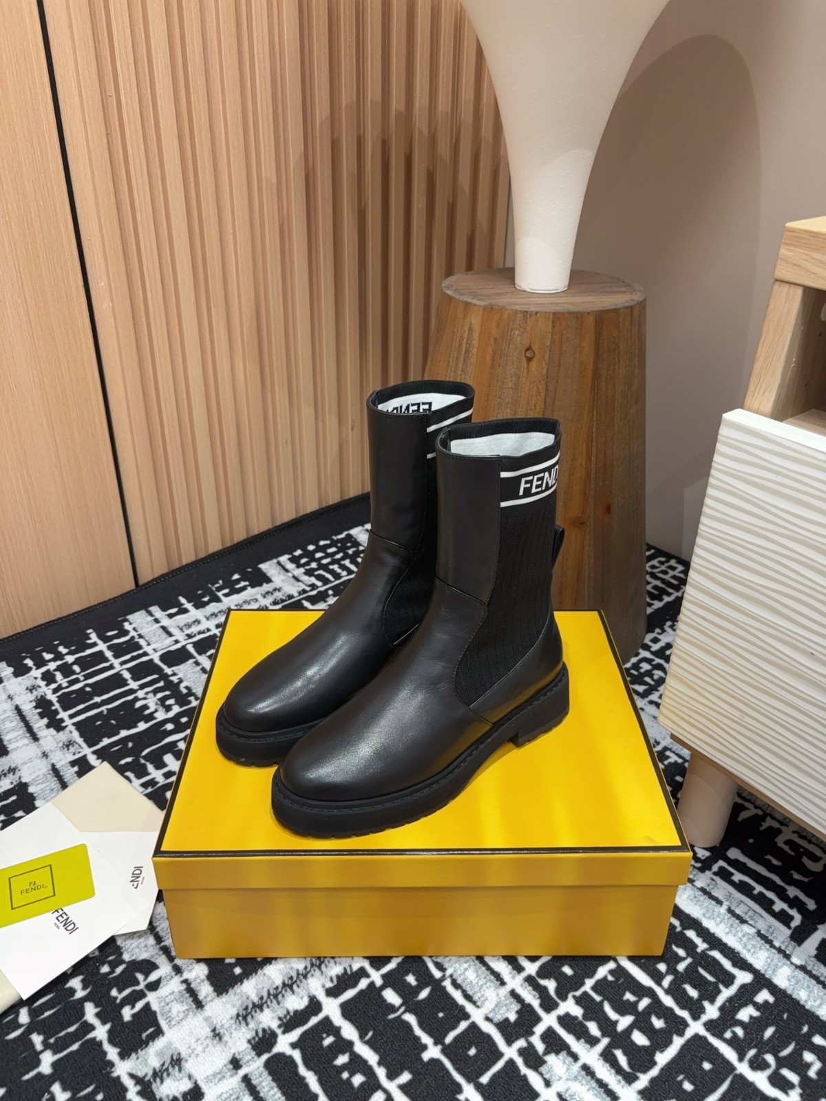 013 33123114 size 35-41