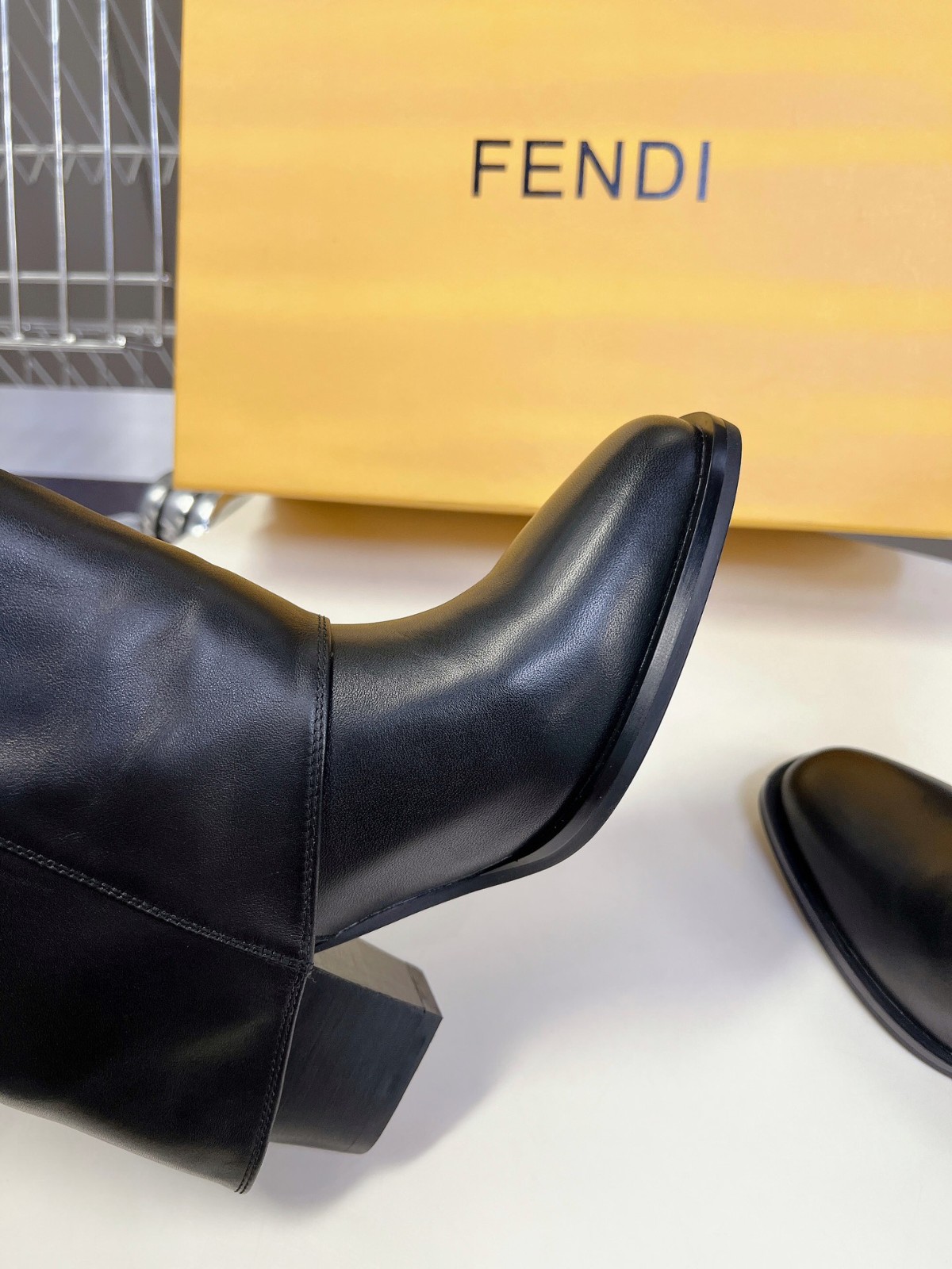 010 45123159 size 35-41