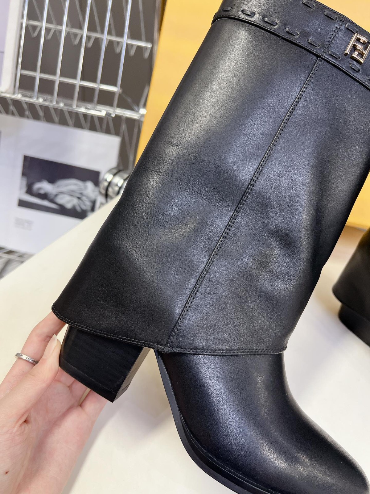 010 45123159 size 35-41