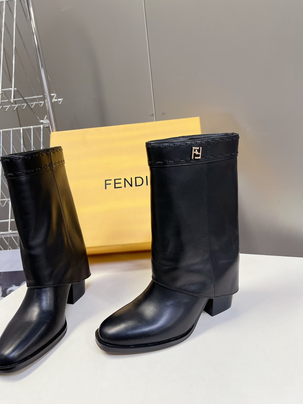 010 45123159 size 35-41