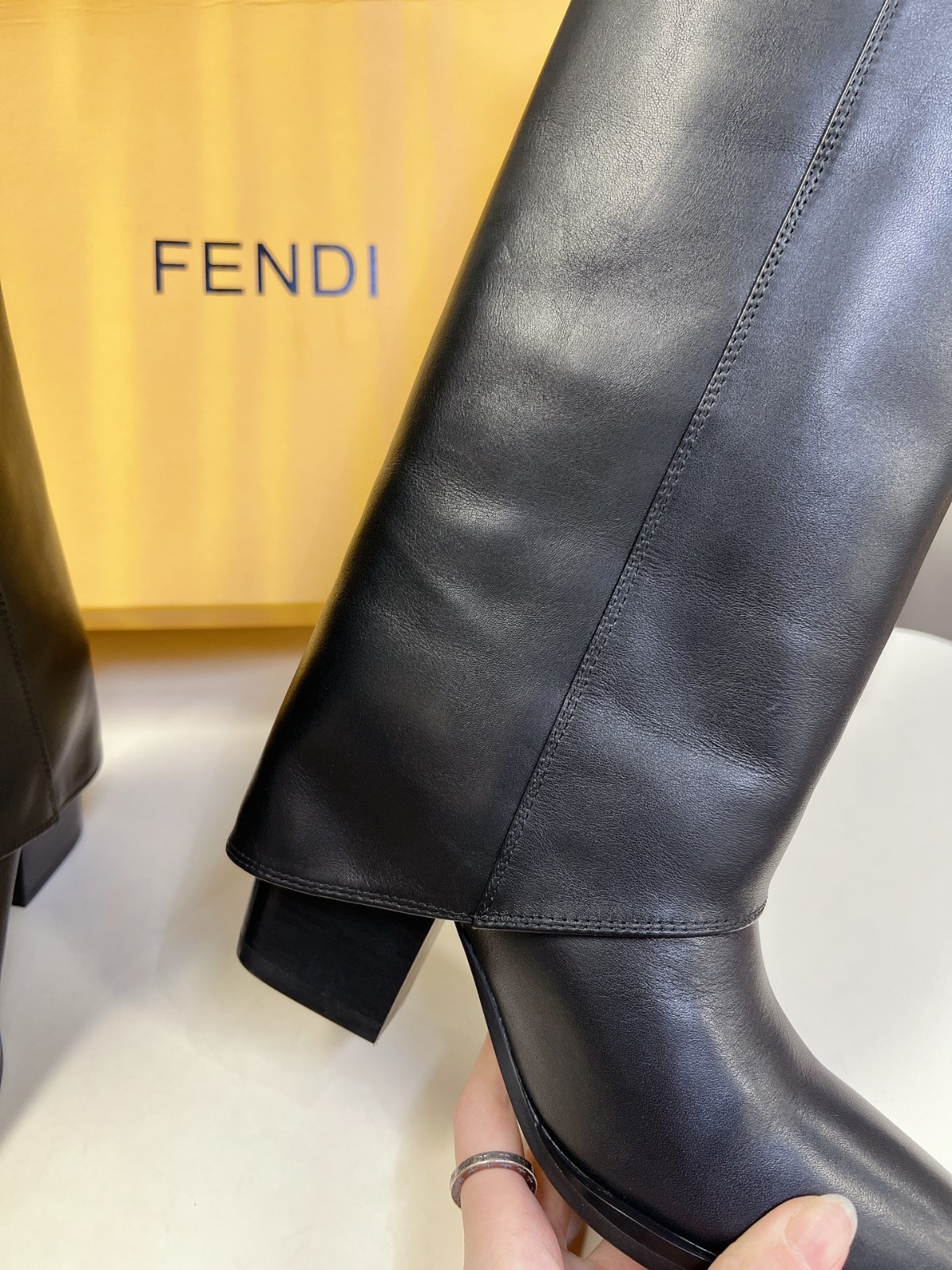 009 52123164 size 35-41