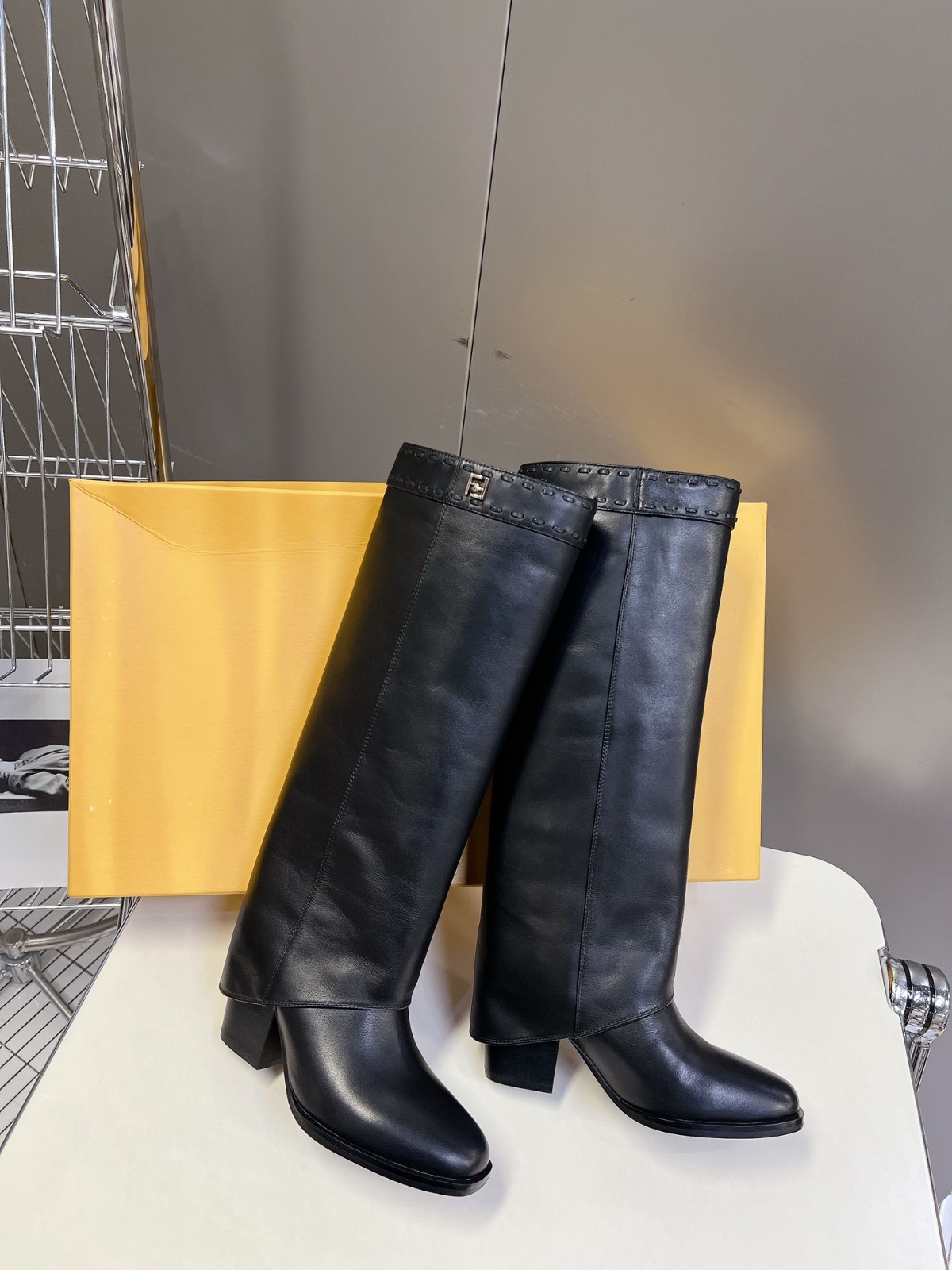 009 52123164 size 35-41