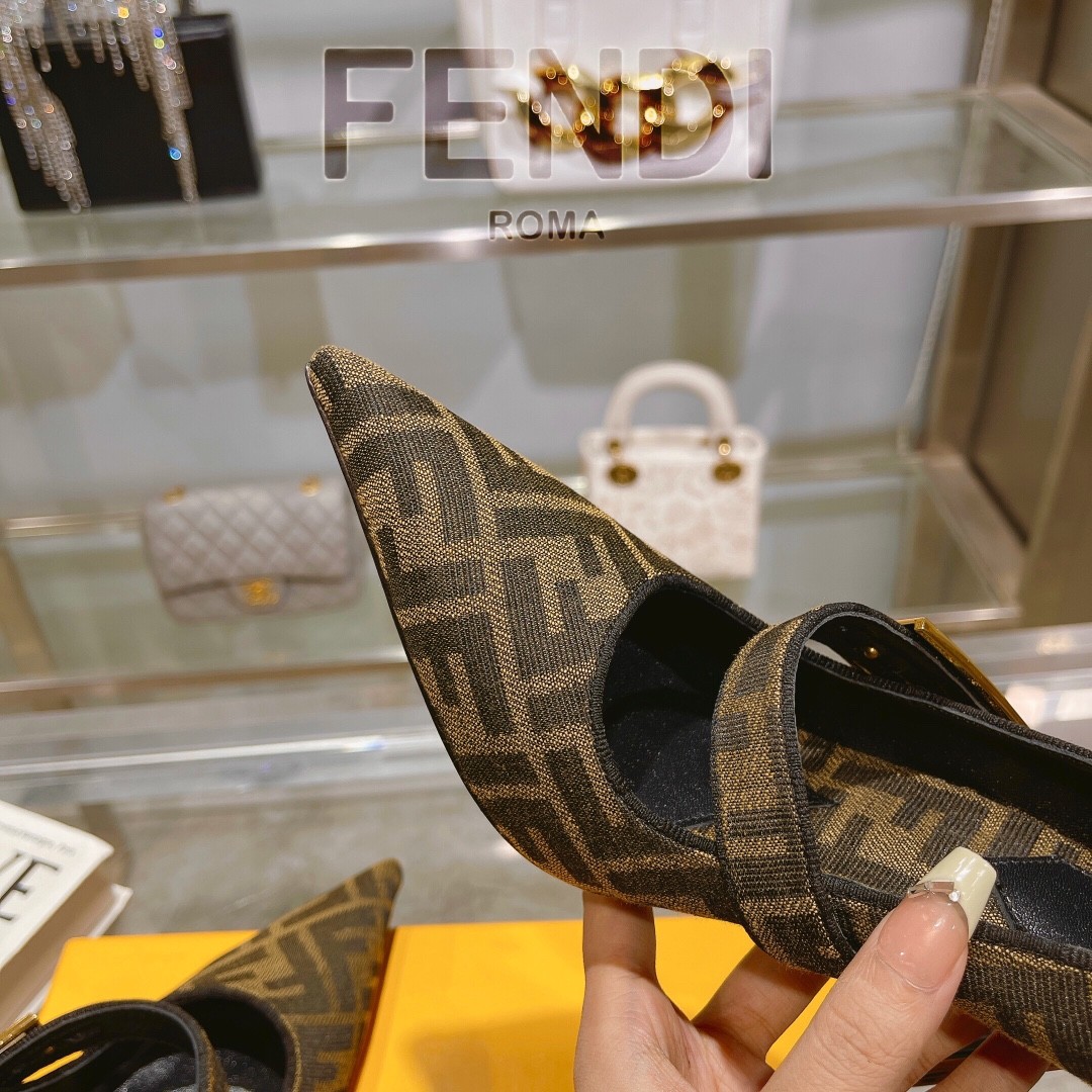 004 30123108 size  35-41