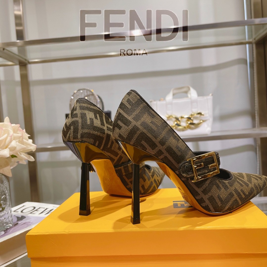 004 30123108 size  35-41