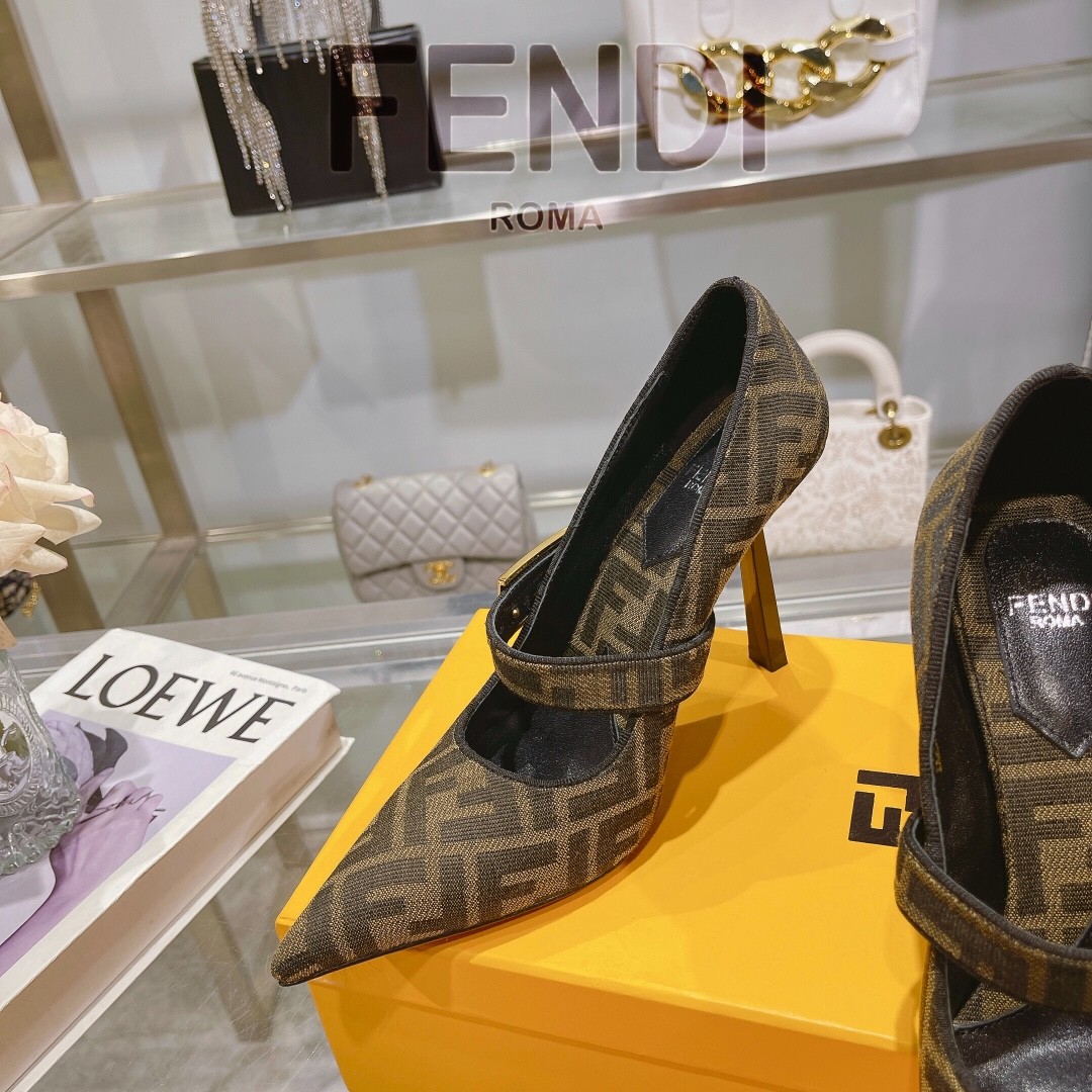 004 30123108 size  35-41