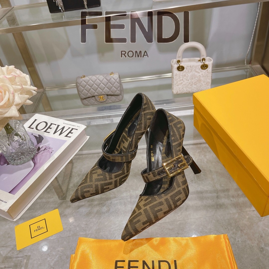 004 30123108 size  35-41