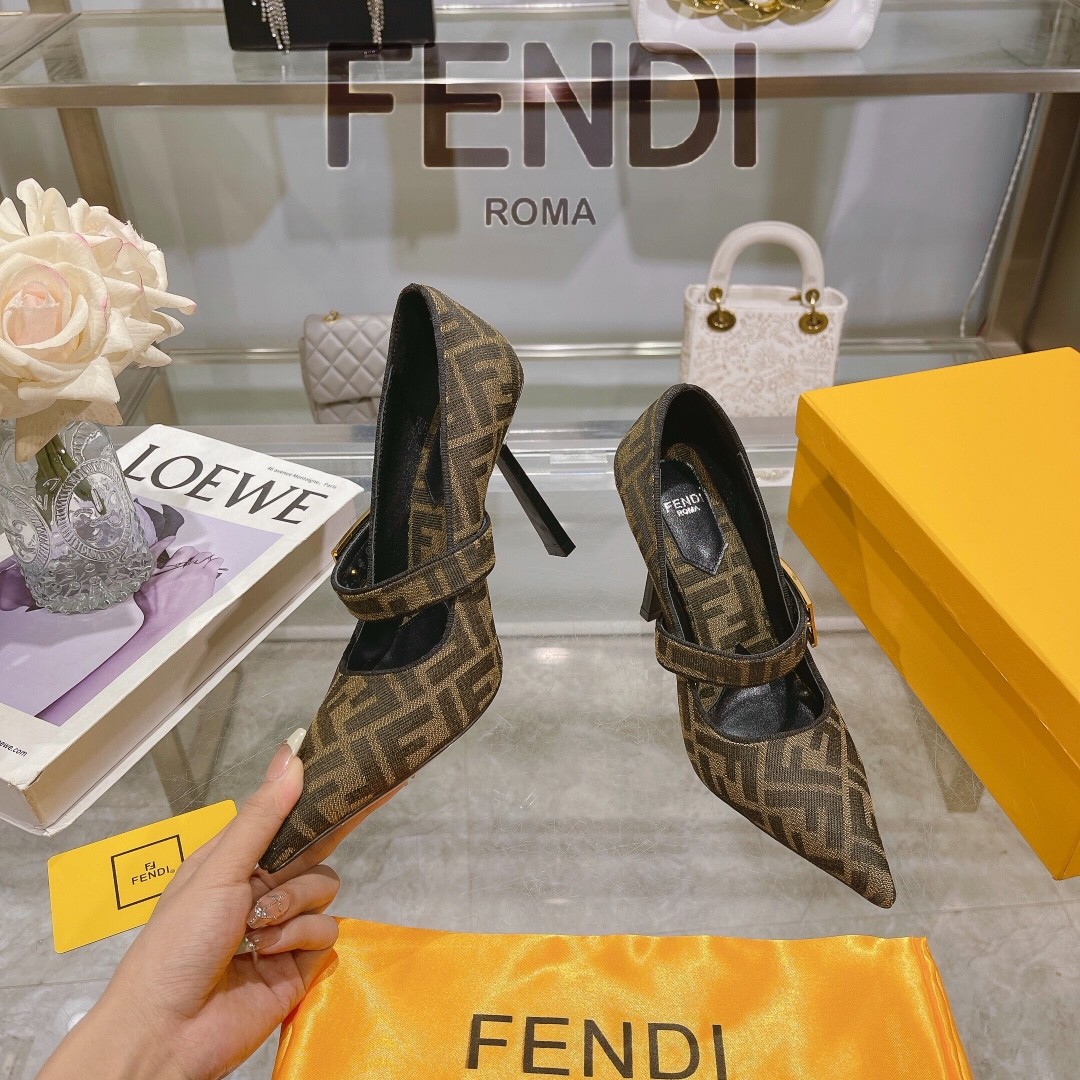 004 30123108 size  35-41