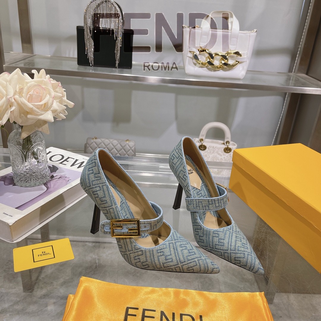 003 30123108 size  35-41