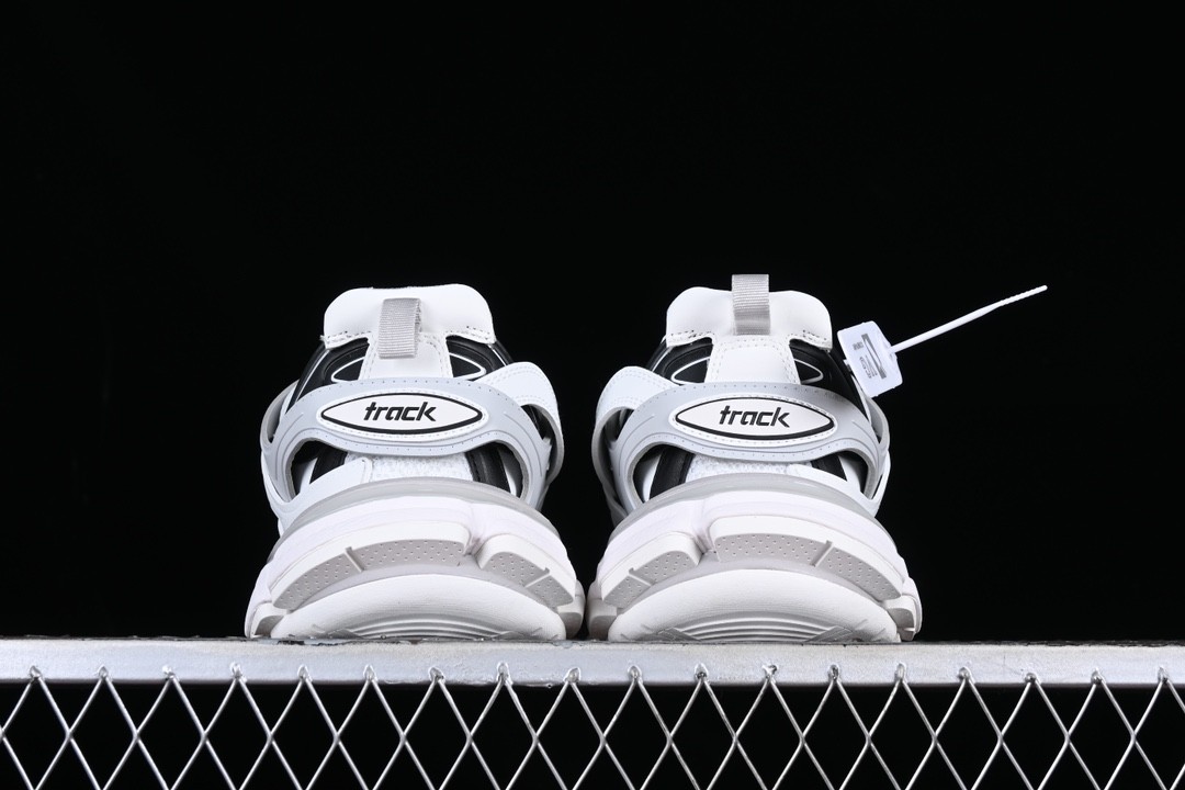 008 44123142 size 35-46