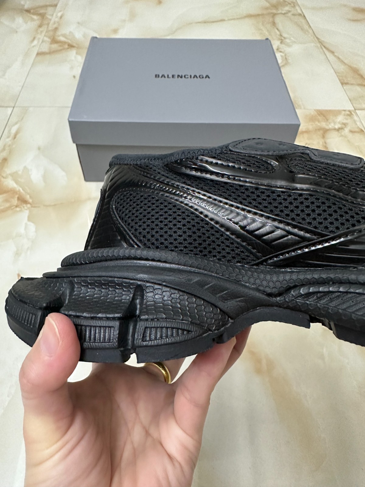 003 40123133 size 35-46