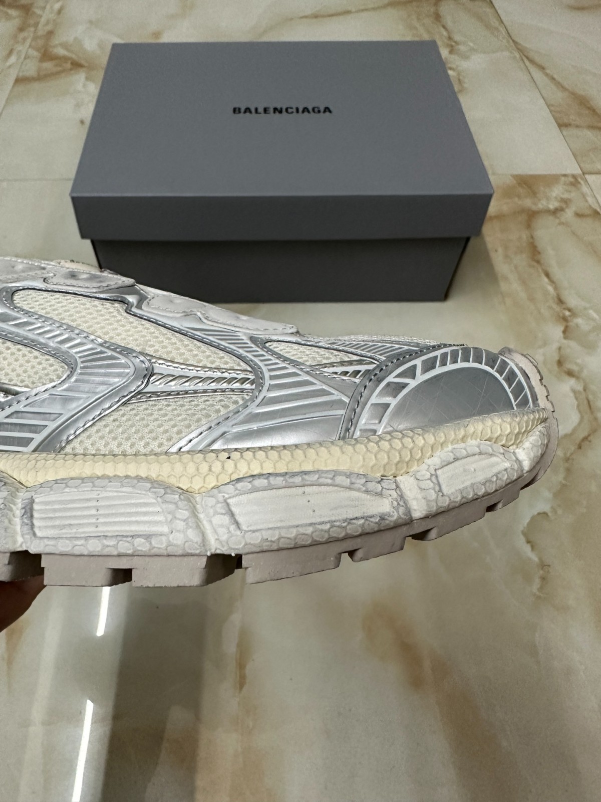 002 40123133 size 35-46