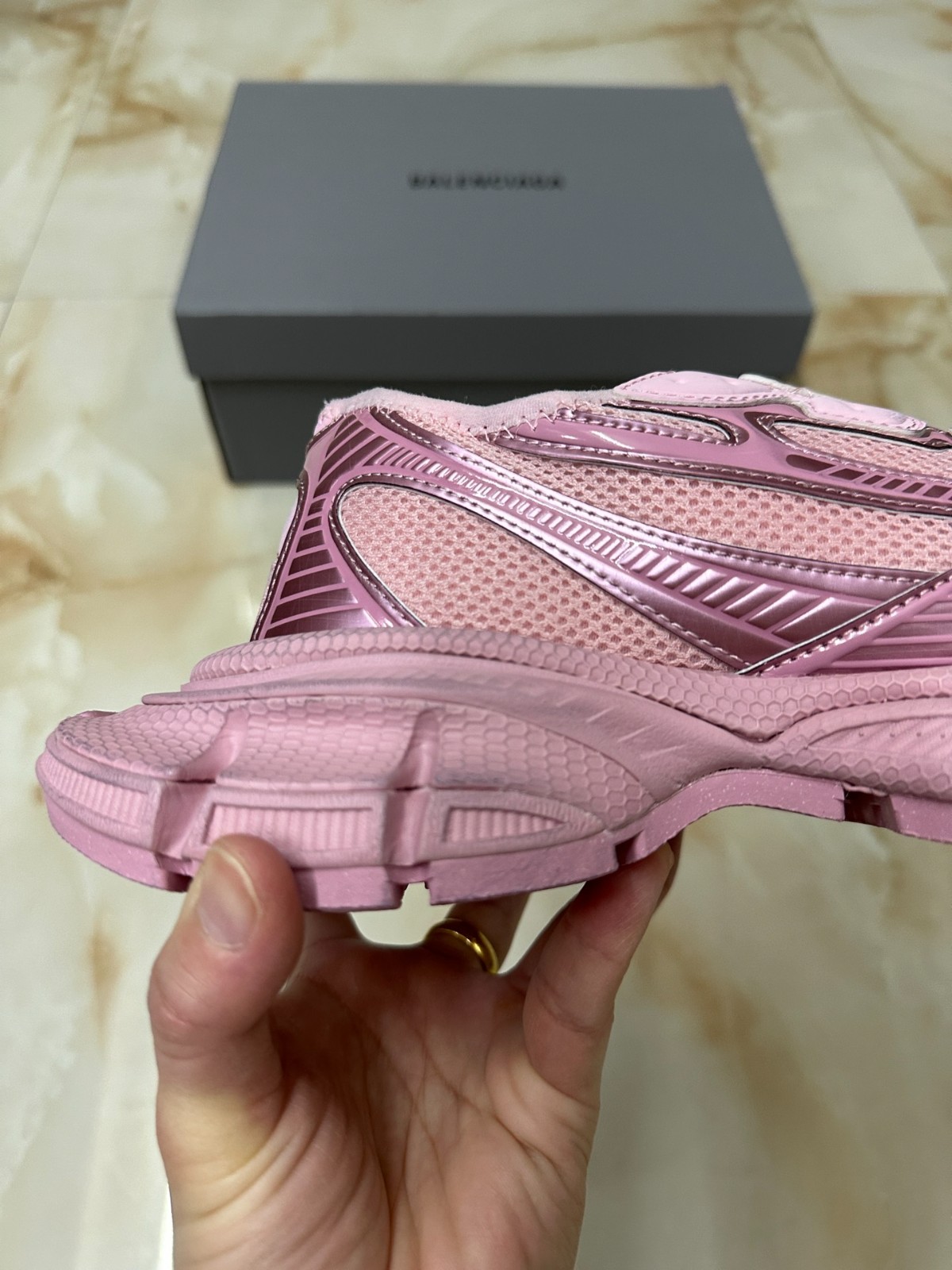 001 40123133 size 35-46