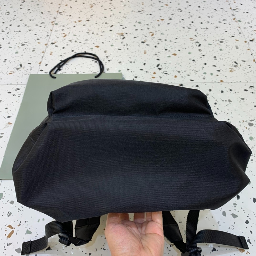 031 53123167 size 36x49x13cm