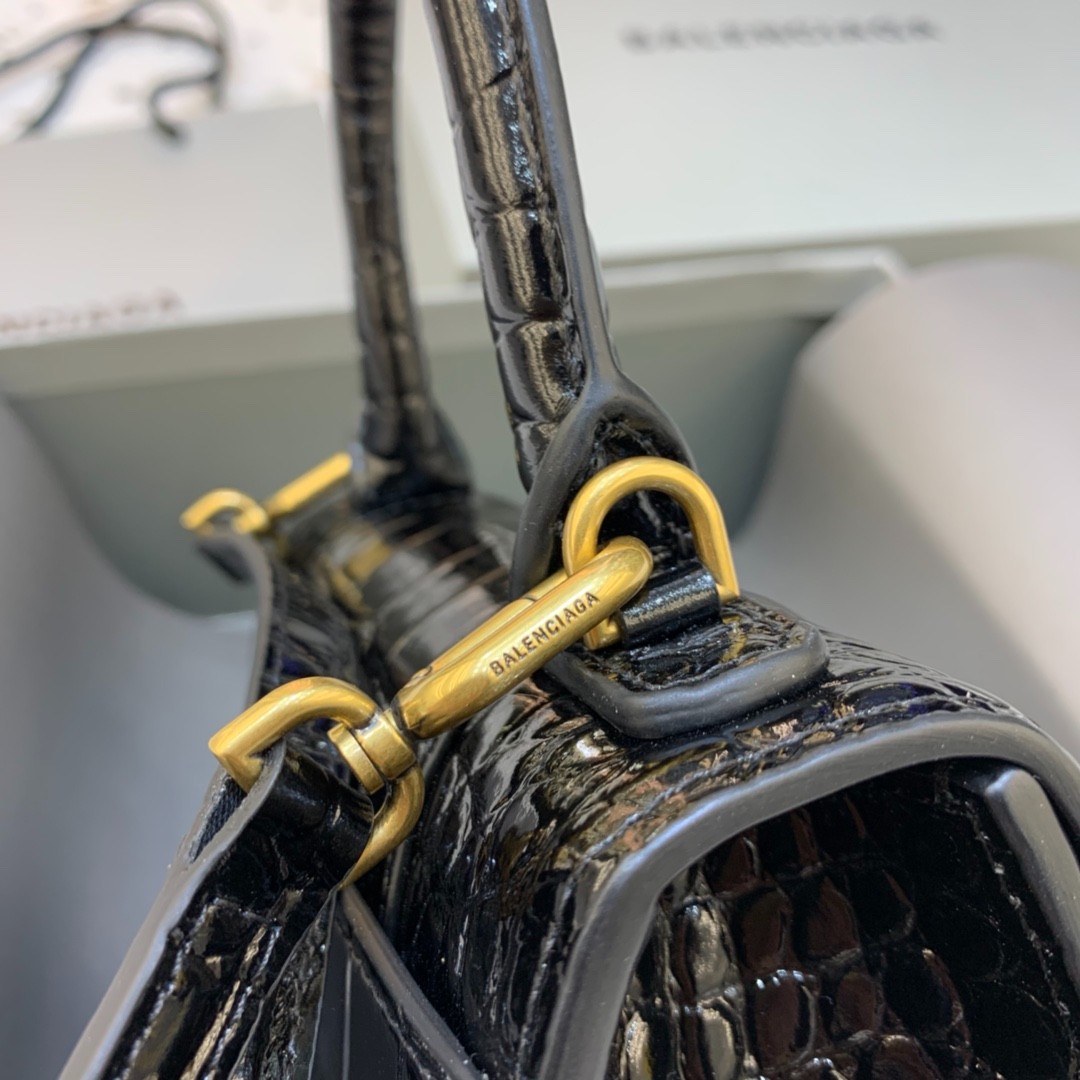 023 52123164;55123167 size 19cm;size 23cm