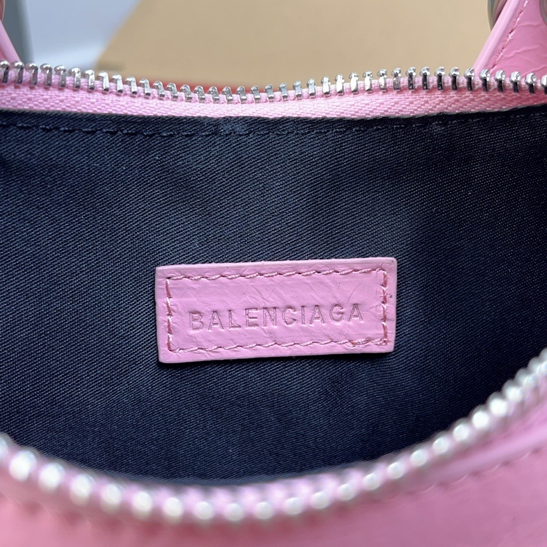 011 78123209 size 26x16x10cm