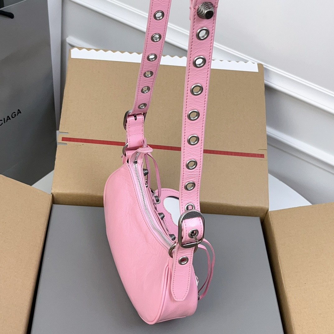 011 78123209 size 26x16x10cm